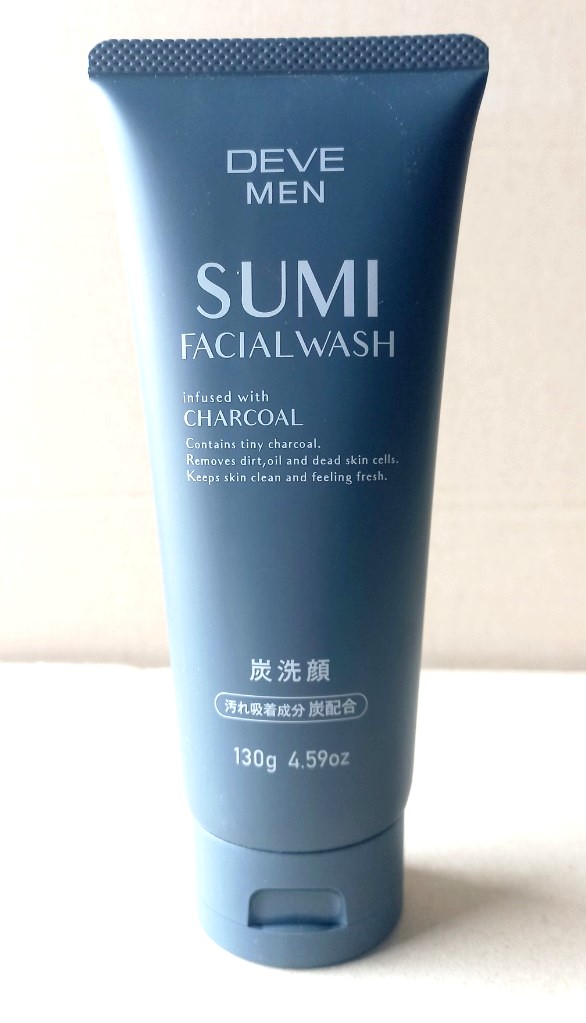 Sữa rửa mặt than hoạt tính làm sạch sâu cho nam Sumi Deve 130g, Mã số: 4513574031449