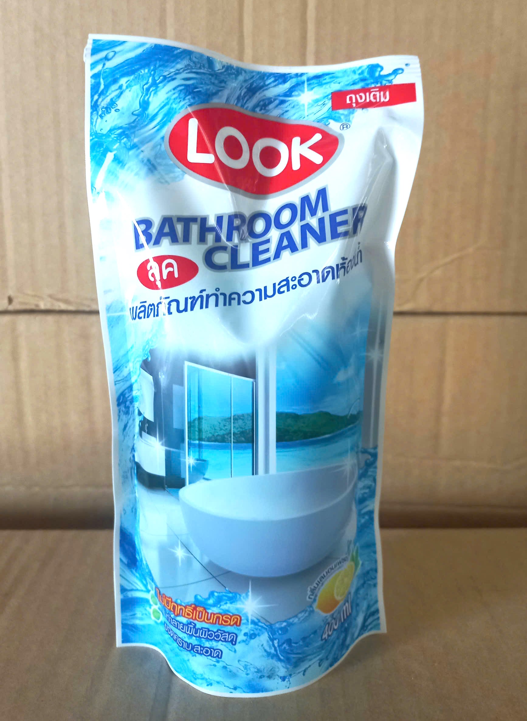 Nước vệ sinh khu vực phòng tắm Look 400ml