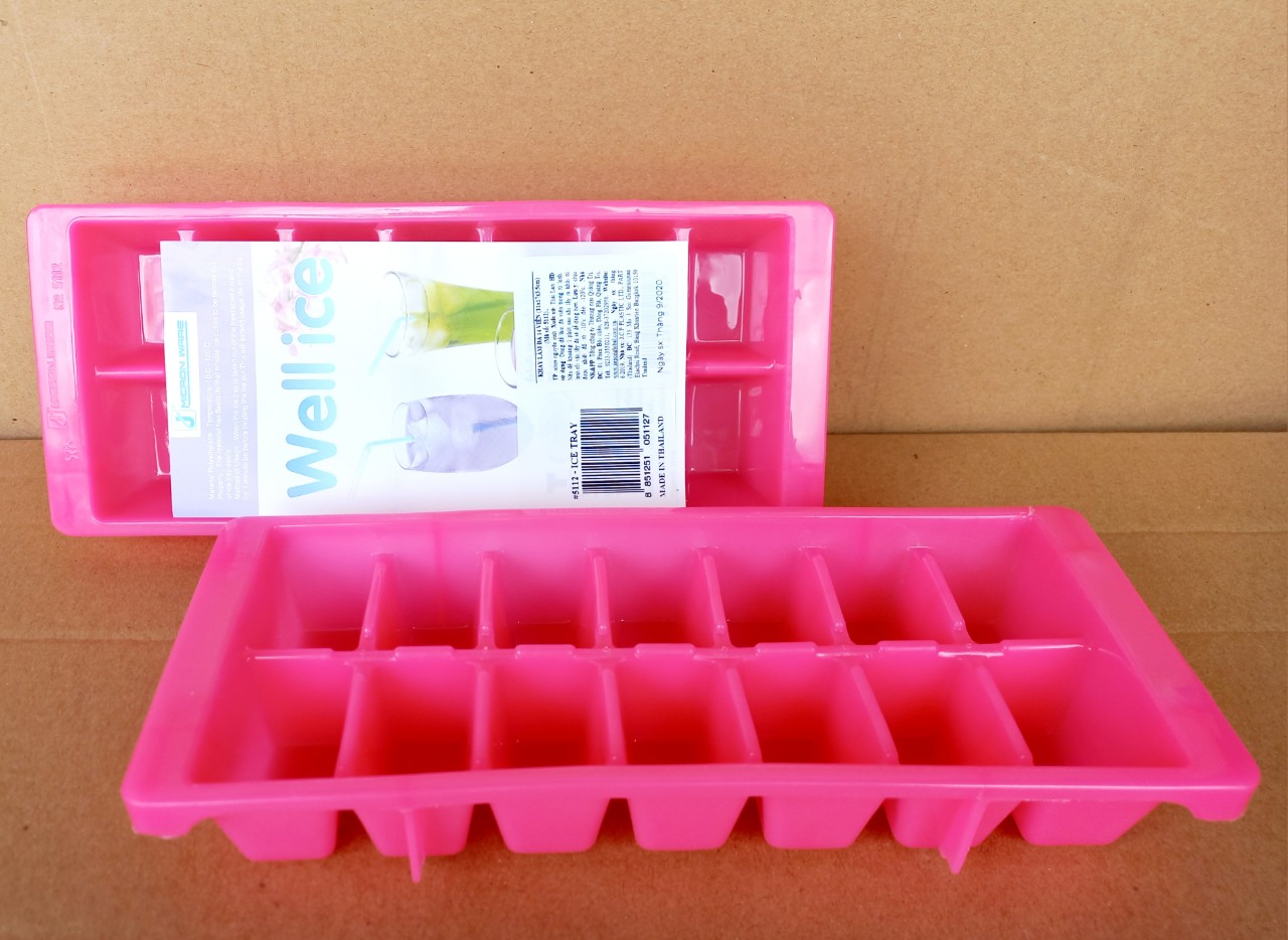 Khay làm đá nhựa màu 14 viên (11x17x3.5cm), Mã số: 5112