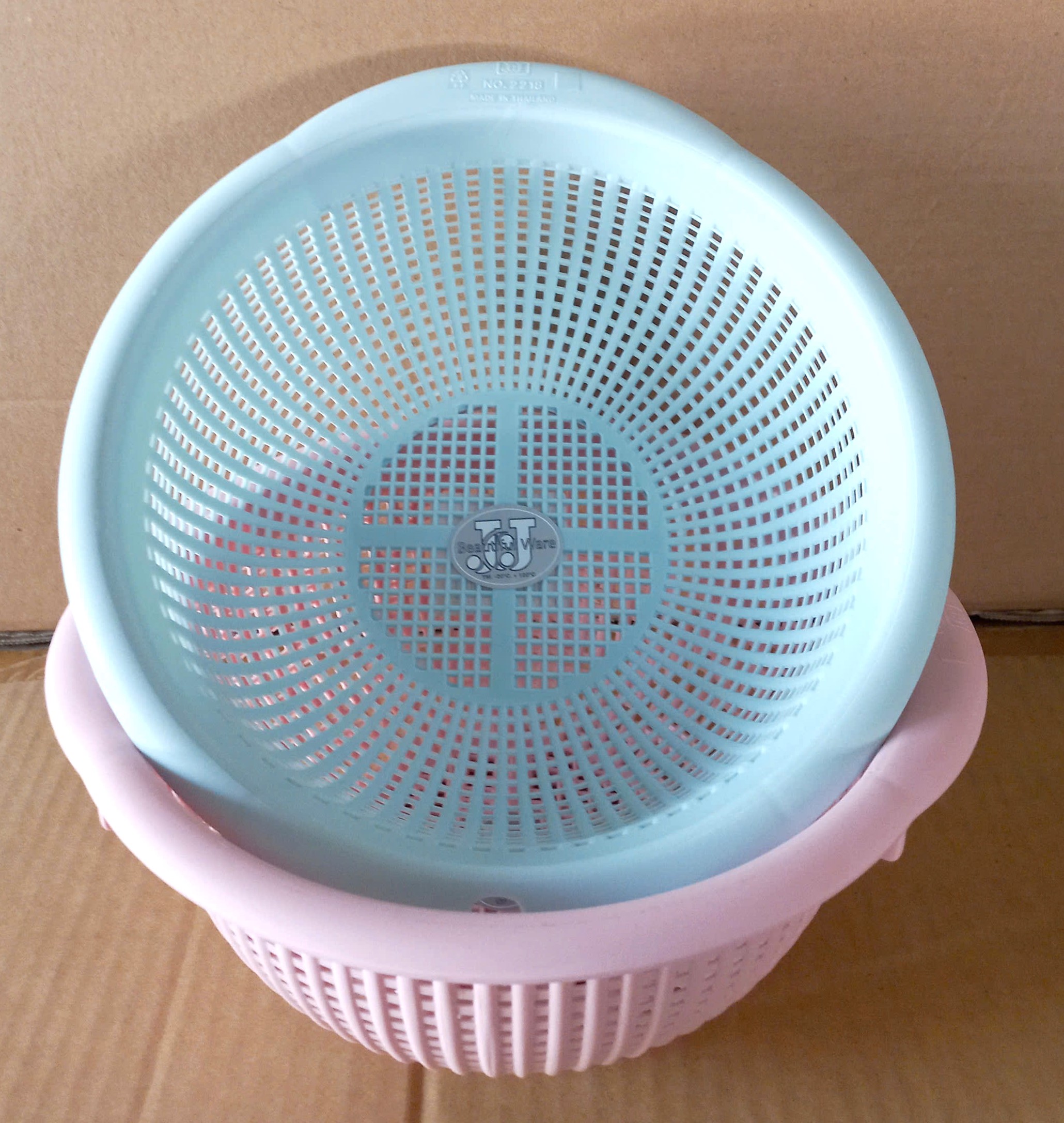 Rá nhựa (23x24.5x10cm), Mã số: JCJ-2218