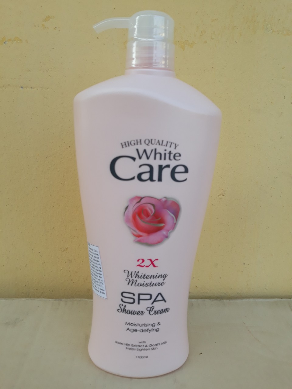 Sữa tắm White Care Spa 1100ml